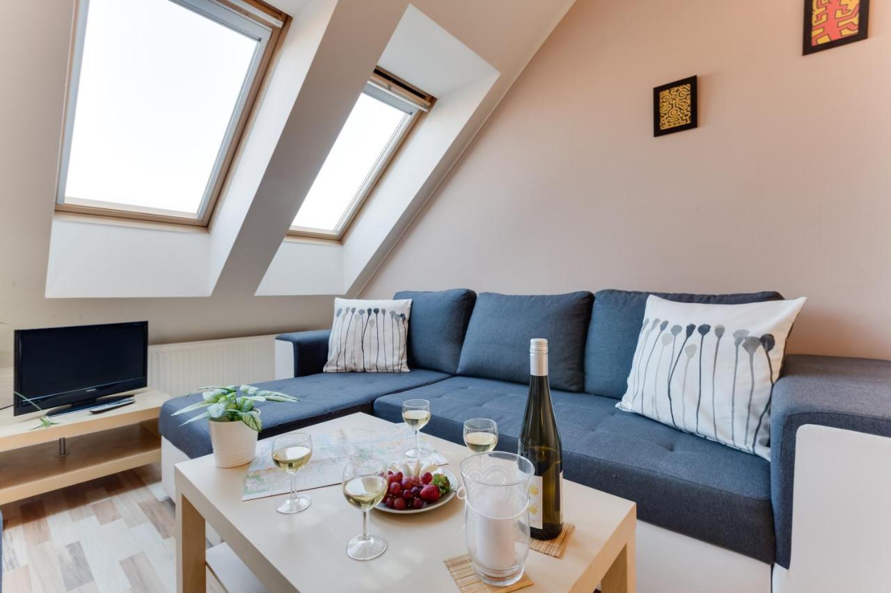 Jane'S Charming Apartment ปราก ภายนอก รูปภาพ