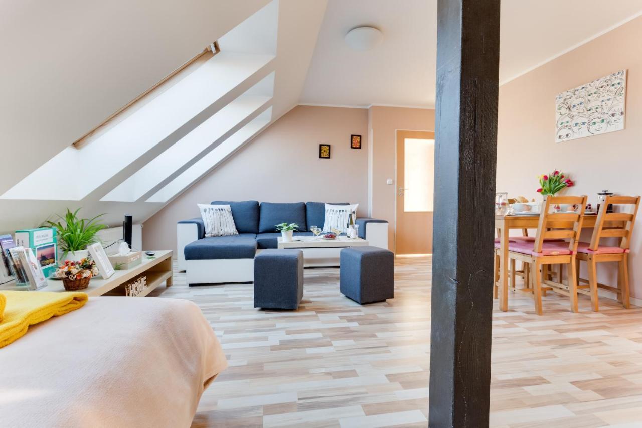 Jane'S Charming Apartment ปราก ภายนอก รูปภาพ